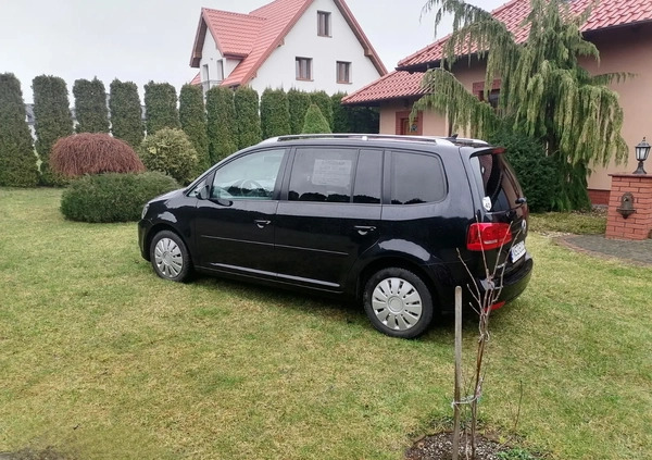 Volkswagen Touran cena 39900 przebieg: 149200, rok produkcji 2013 z Szczytno małe 154